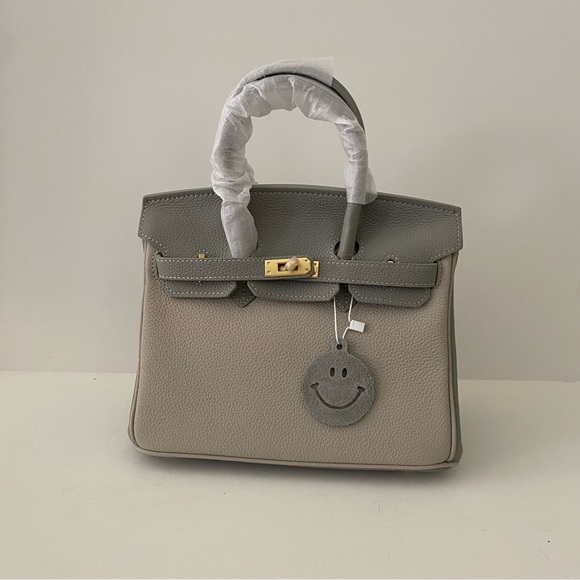 Gray Colorblock Structured 25 BK Leather Bag Lock & Key Satchel Crossbody S2/C6 - Picture 16 of 16